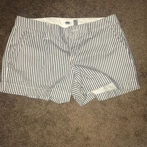 Stripped shorts